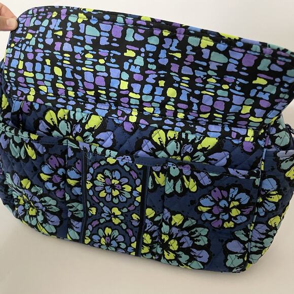 Vera Bradley Indigo Pop Vibrant Blue Flowers Quilted Diaper Bag Washable Tote - Picture 2 of 7